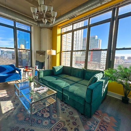 Bright 2Br Luxury Corner Suite With Optional Parking Sleeps 6 Guests Near Mccormick Place And Soldier Field Chicago Eksteriør bilde