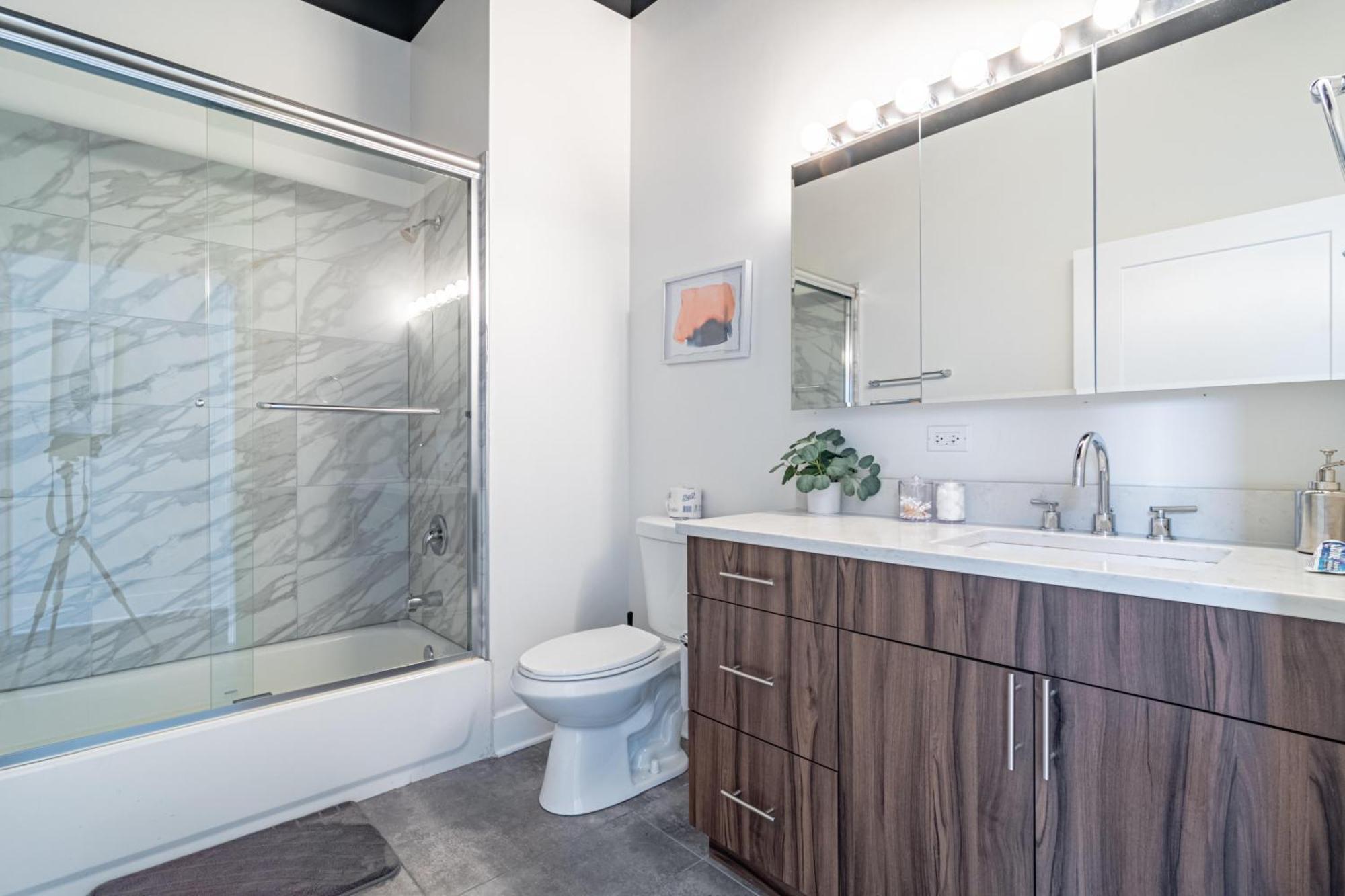 Bright 2Br Luxury Corner Suite With Optional Parking Sleeps 6 Guests Near Mccormick Place And Soldier Field Chicago Eksteriør bilde